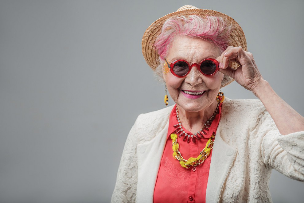 Le fantasme de faire l'amour ou d'observer des mamies toutes nues